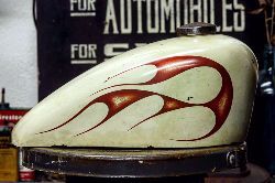 バイクタンクペイント