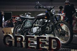 バイクタンクペイント